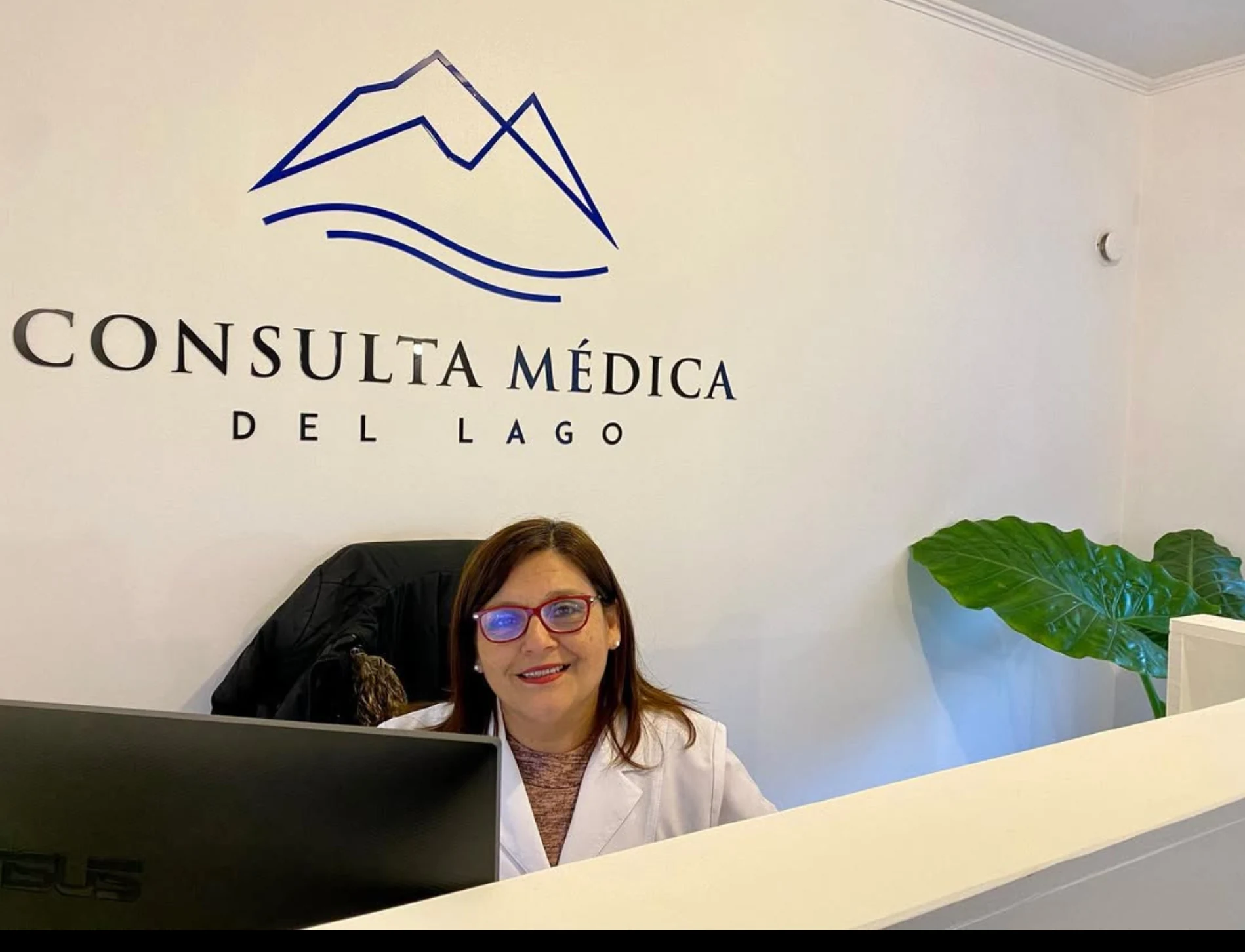 Dina Núñez, secretaria del centro